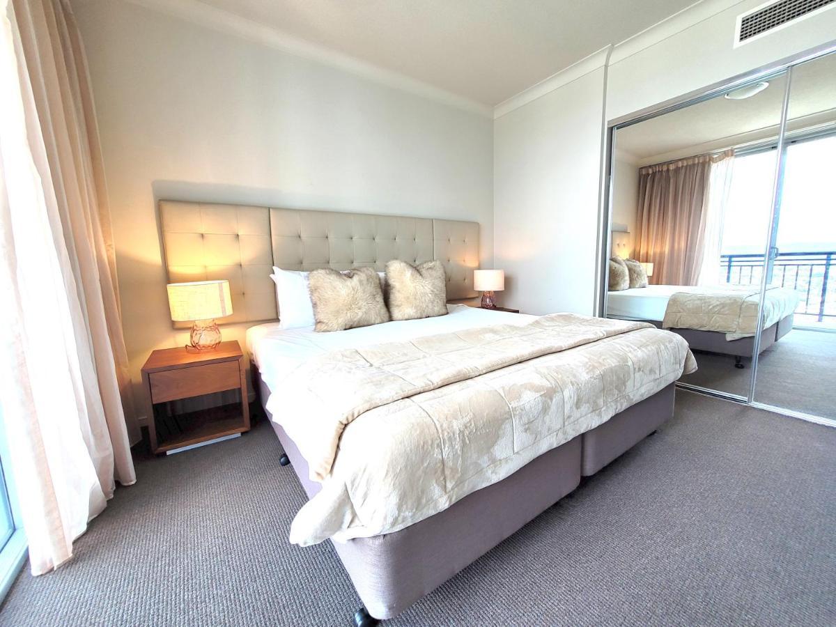 Peepsleep Chevron Towers Lejlighed Gold Coast Eksteriør billede