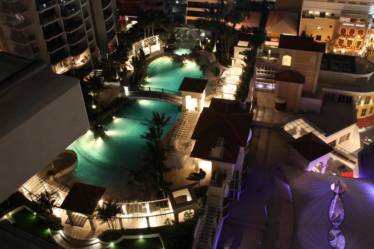 Peepsleep Chevron Towers Lejlighed Gold Coast Eksteriør billede